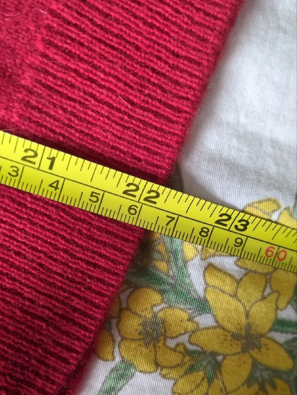 Quince 100% Mongolian Cashmere Tee Sweater Varsity Red XL Women's - Picture 7 of 7